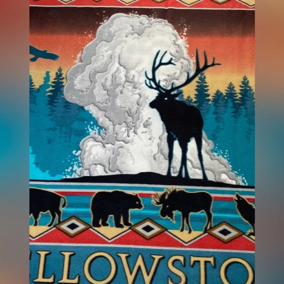 Yellowstone National Park Fleece Throw Blanket Elk Bear Buffalo Aztec Native - Picture 9 of 13